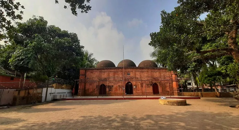 চাতমোহর শাহী মসজিদ পাবনা