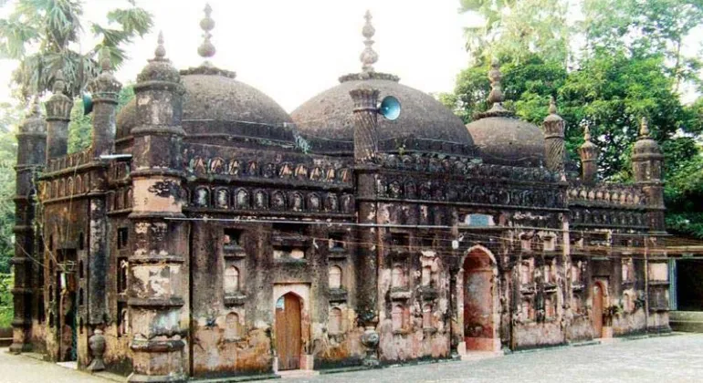 Goldari Shahi Mosque, Chuadanga – History, Architecture, Travel Guide & Travel Information