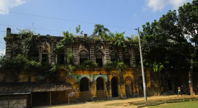 Haripur Rajbari Thakurgaon: History, Architecture and Complete Travel Guide