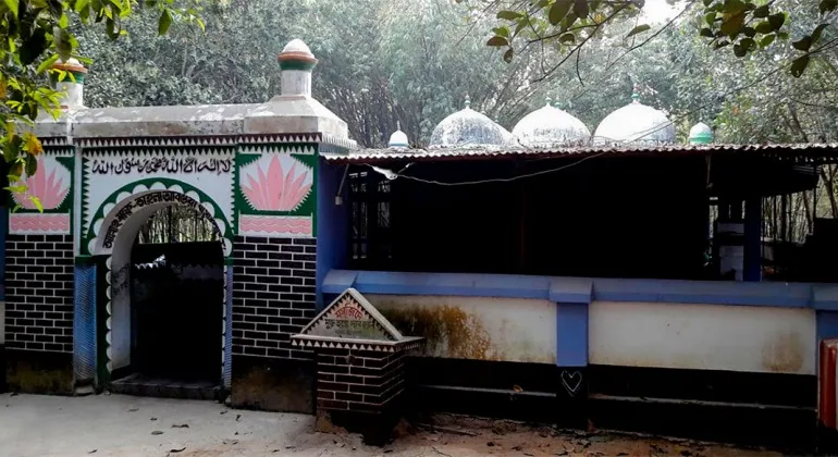 Laldighi Nine Dome Mosque Rangpur – History, Architecture, Location and Complete Travel Guide