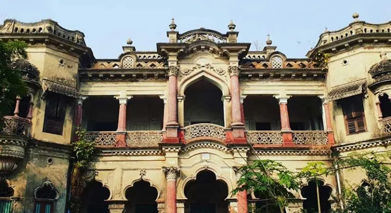 Lokkhan town landlord house