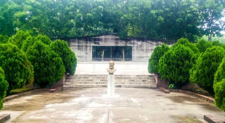 Mir Mosharraf Hossain Memorial, Rajbari, Bangladesh