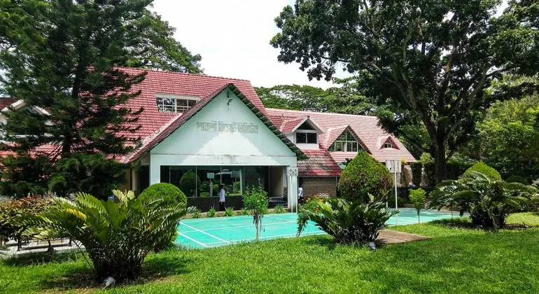 পক্ষী রিসোর্ট পাবনা
