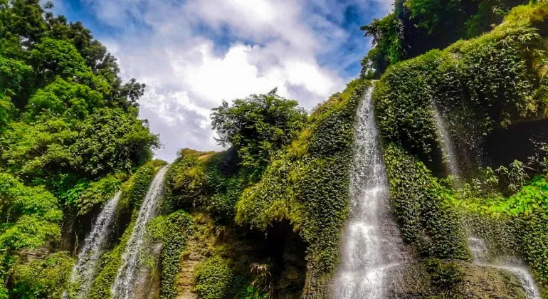 Suptadhara Falls Sitakunda, Chittagong – Complete Travel Guide, Trekking Route, Entry Fee, Directions and Visitor Information